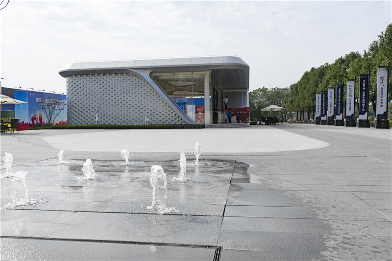 為什么說(shuō)厚磚是4S店專用磚